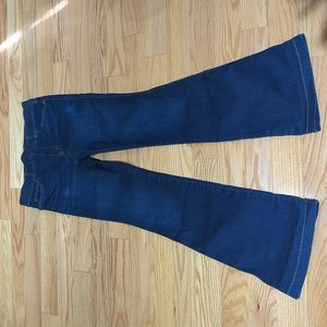 Women's size medium Spanx pull on bootcut jeans NWOT